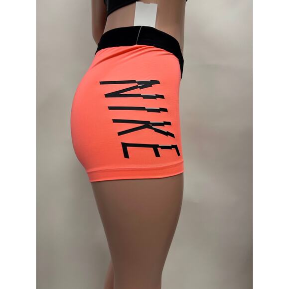 Nike Pros Spandex Shorts - Picture 3 of 6